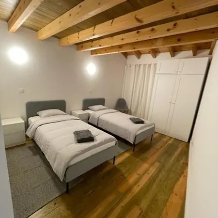 Casinha Da Vila Guest house